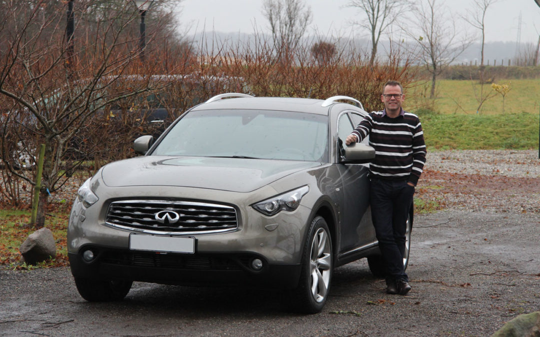 Infiniti FX30d Premium S 2010